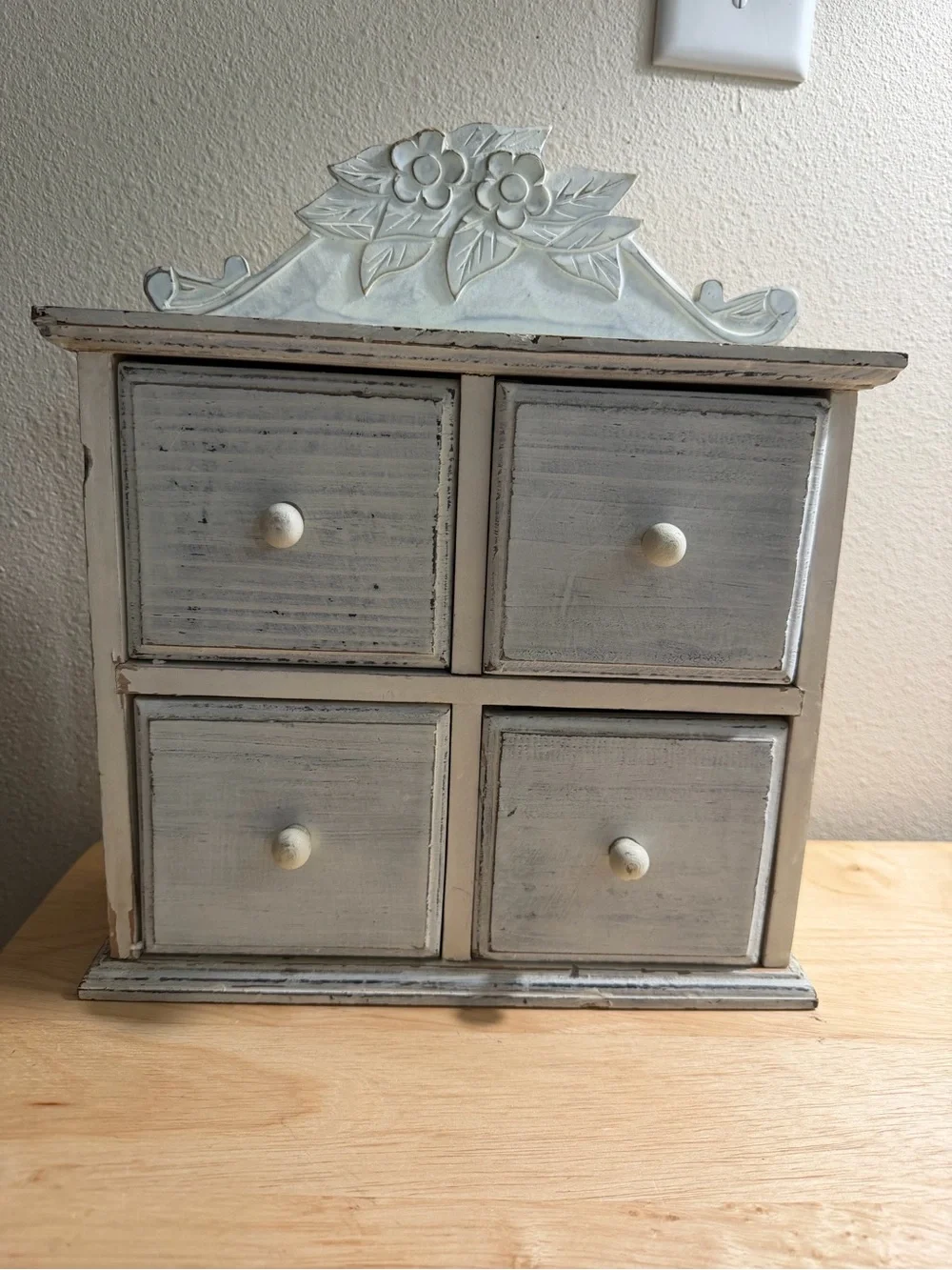 White Rustic 4-Drawer Storage Chest - Home Organization